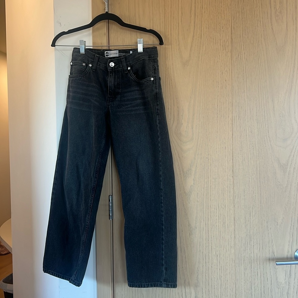 Silver Tab Stay Loose Levi Black Jeans